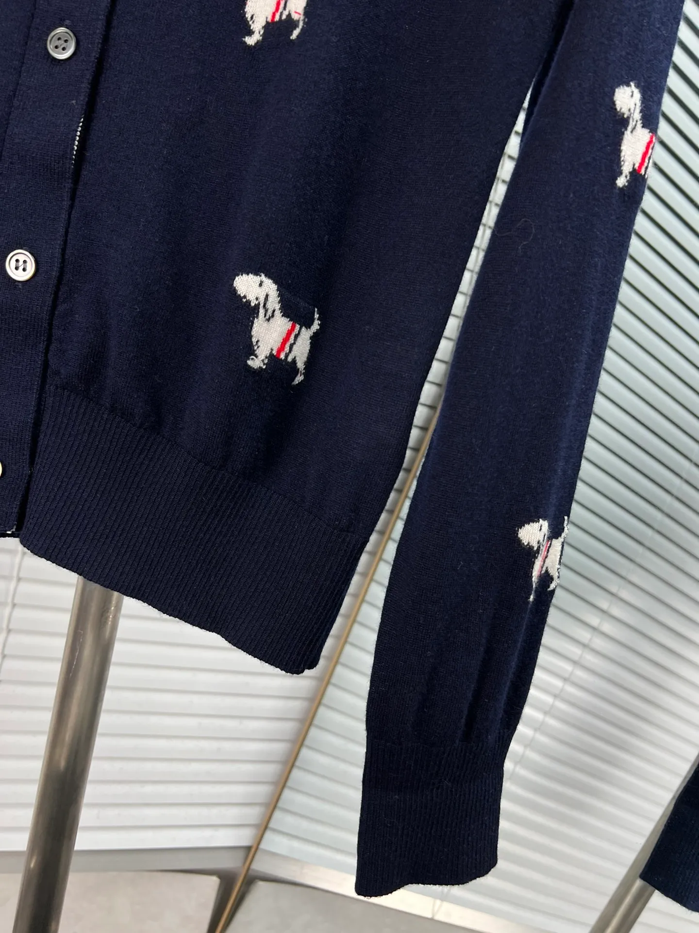 Thom Browne ➡️ logo TBClassic Classic Quality⚠️ ， ， ， ， ❗️❗️ ， ！ TBSeries ， ， ！ :Navy Blue Gray Sizes：0.1.2 （SML ）